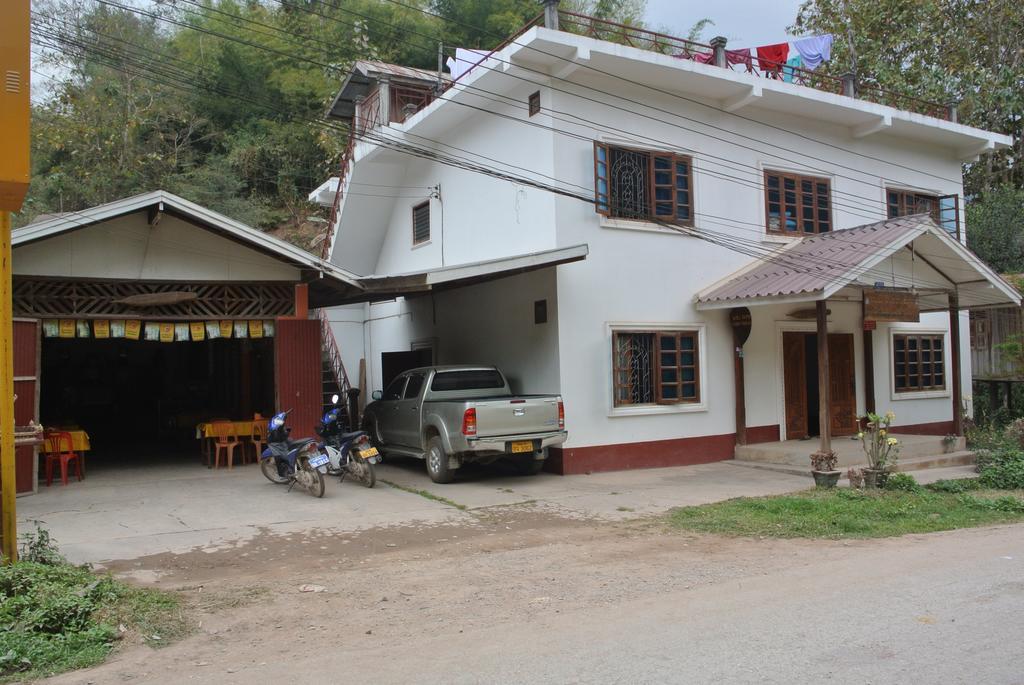 Syvongsack Guesthouse Muang Pakbèng 외부 사진